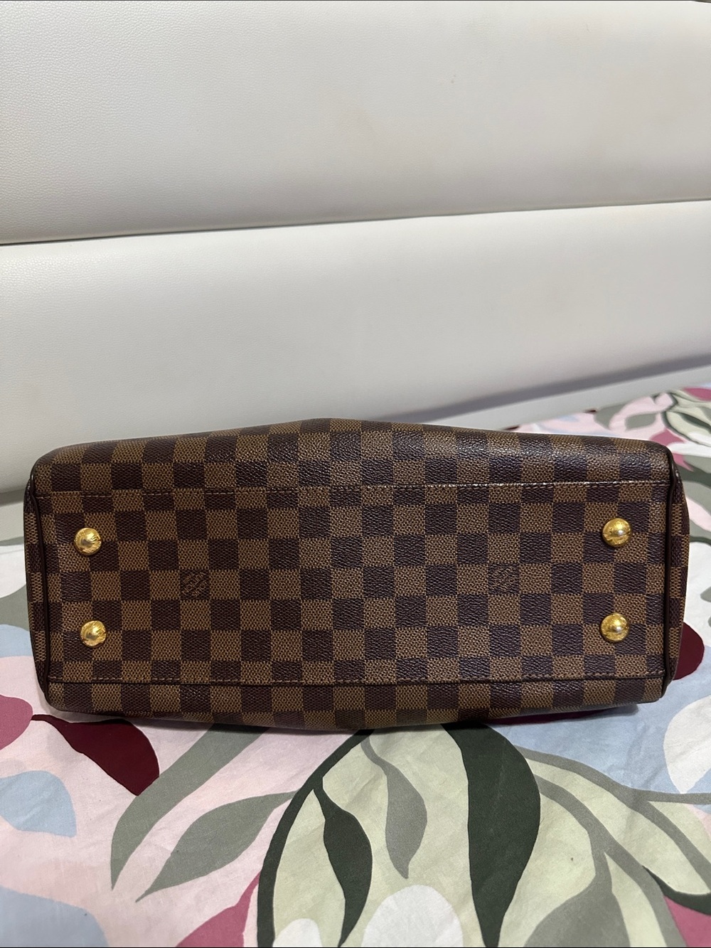 Louis Vuitton Damier Ebene Trevi - Picture 5 of 15